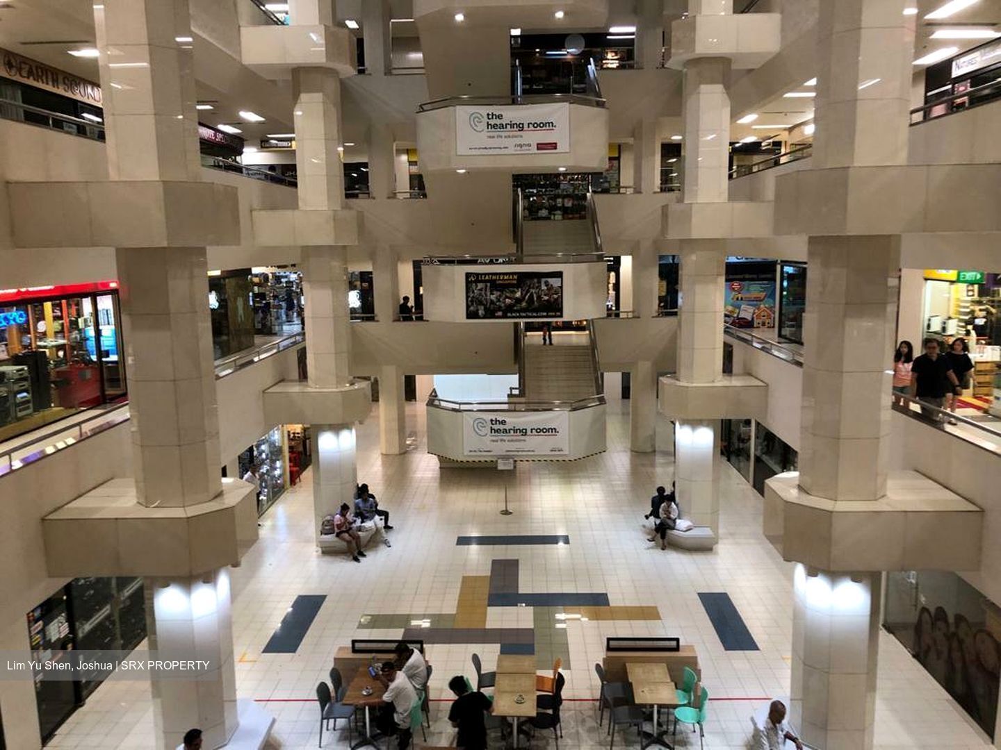 The Adelphi (D6), Retail #489074121